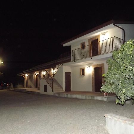 Agriturismo Trappeto Vecchio San Demetrio Corone エクステリア 写真